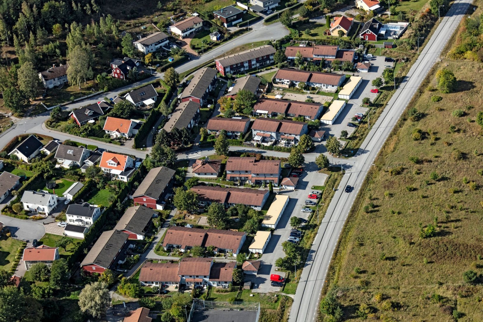 4 rum o kök, Ploglandsvägen 19, Ploglandsvägen 19 — bild 1 av 1